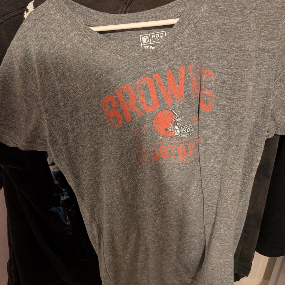 NFL Gray Browns Short Sleeve Tee
